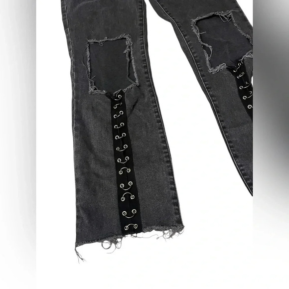 The Ragged Priest Jeans Faded Black High Rise Crop Straight Metal Rings Size 26 - Picture 3 of 9